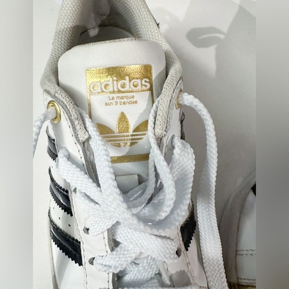 Adidas gold toe Superstar sneakers - Picture 13 of 16